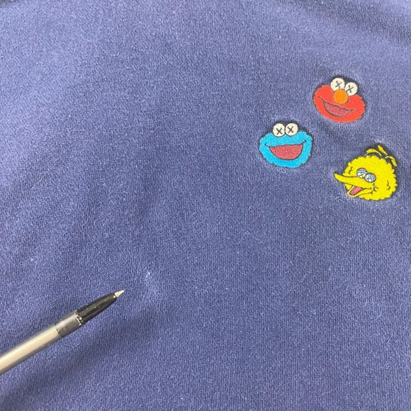 Sesame Street X Kaws XX Uniqlo Hoodie Womens Medium Blue Elmo Cookie Monster - Picture 4 of 9